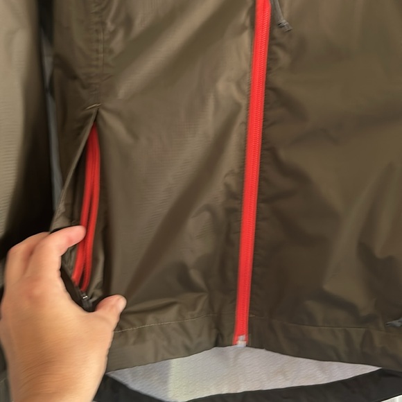 The North Face Hyvent Jacket - Picture 3 of 4